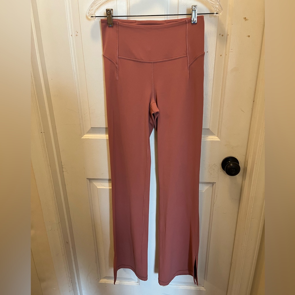 Like New Lululemon Groove Hr Split-Hem Flared Pant *Nulu In Brier Rose - Sz 6